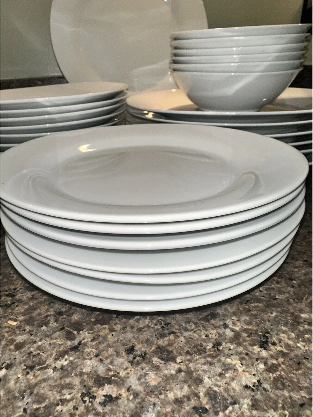 10 Strawberry Street White Dinnerware Set 28pc Plates Bowls Porcelain Tableware